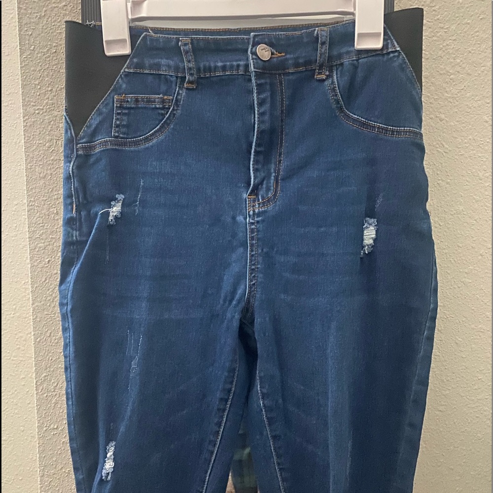 Maternity high rise jeans.